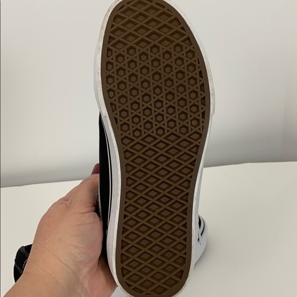 💚💚 VANS OLD SCHOOL BLACK AND WHITE 5Y.  Woman’s size 6.5, - Picture 9 of 12